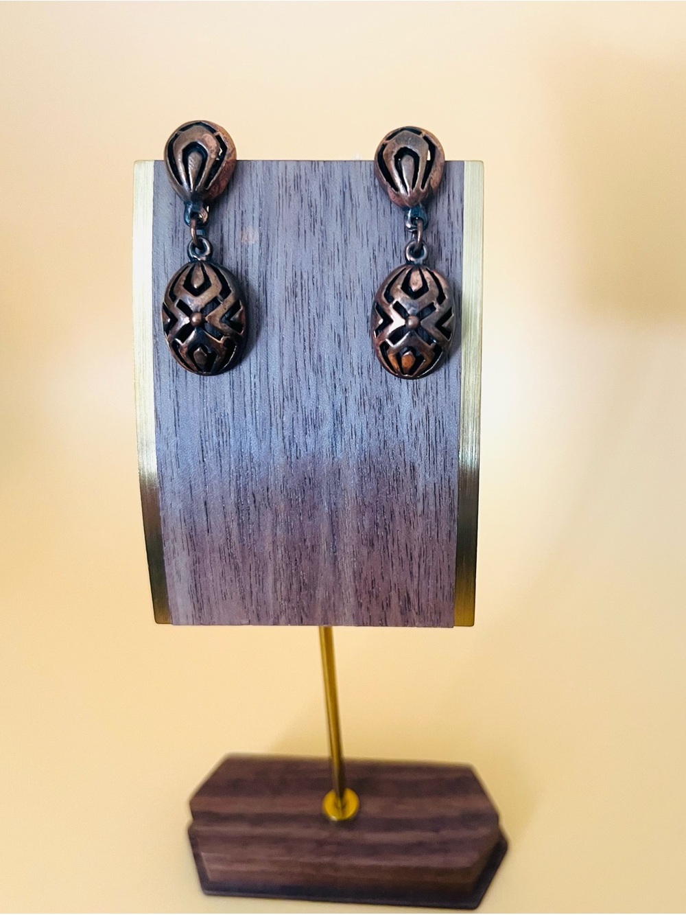 Vintage Carved Copper Drop screw on Earrings